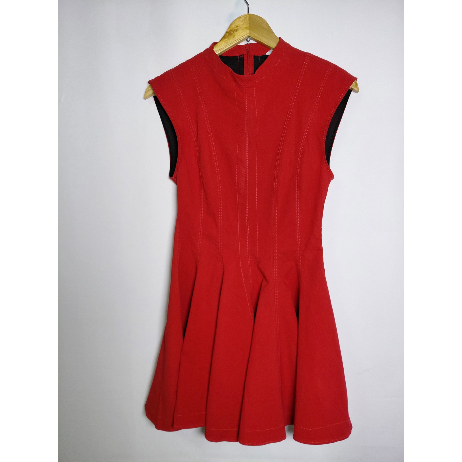 Zara Red Sleeveless Dress Solid Knee Length Women Size S